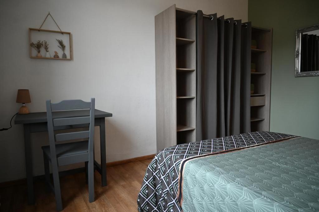 Grand Cosy-hyper Centre-place Verdun Apartment